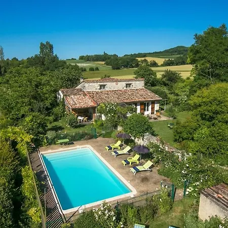 Sleeps 6 Pool *