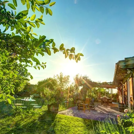 Sleeps 6 Pool Willa Monflanquin