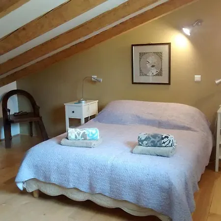 Sleeps 6 Pool * Monflanquin